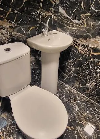 Jakuzili Taksim Meydanda Lux