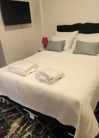 아파트 Jakuzili Taksim Meydanda Lux 이스탄불